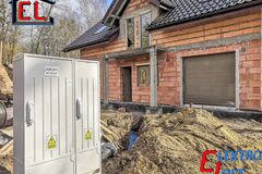 Kto robi przyłącze elektryczne do domu jednorodzinnego